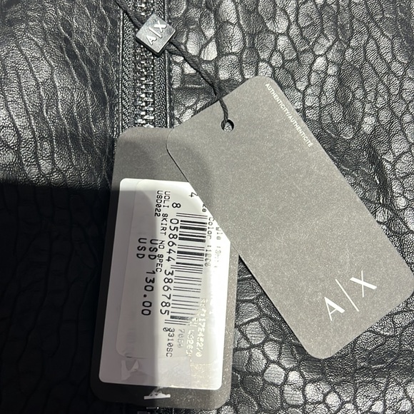 Armani Exchange New Mini Leather skirt - Picture 2 of 10